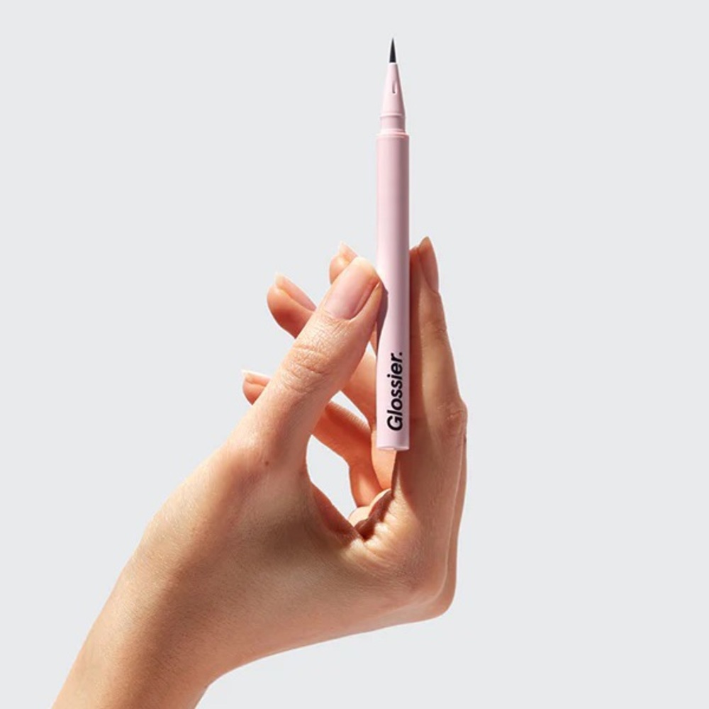 Glossier Pro Tip Liquid Eyeliner in Black (BNIB) - Picture 5 of 9